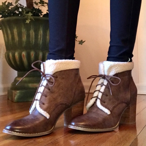 Restricted Shoes - Brown Fur-Trimmed Booties